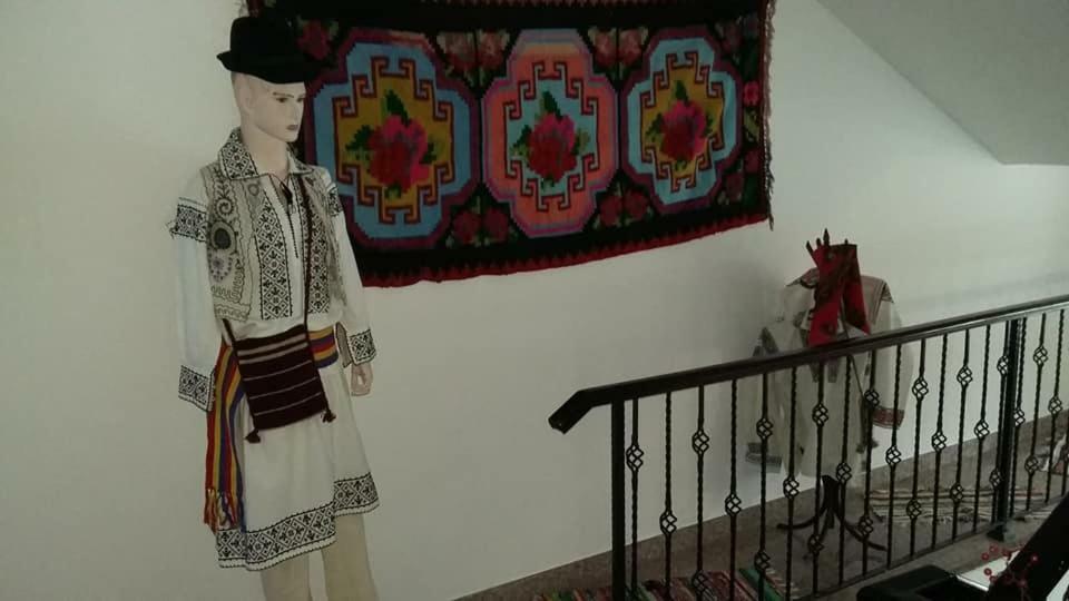 Pensiunea Poiana Soarelui Brates Exterior foto
