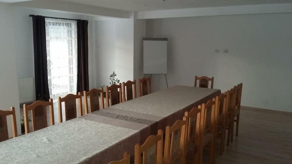 Pensiunea Poiana Soarelui Brates Exterior foto